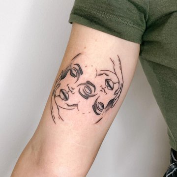 Tatuaż ze znakiem zodiaku Bliźnięta