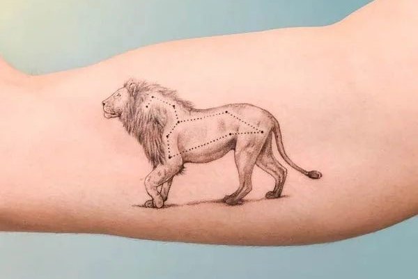 Tatuaż ze znakiem zodiaku Lwa