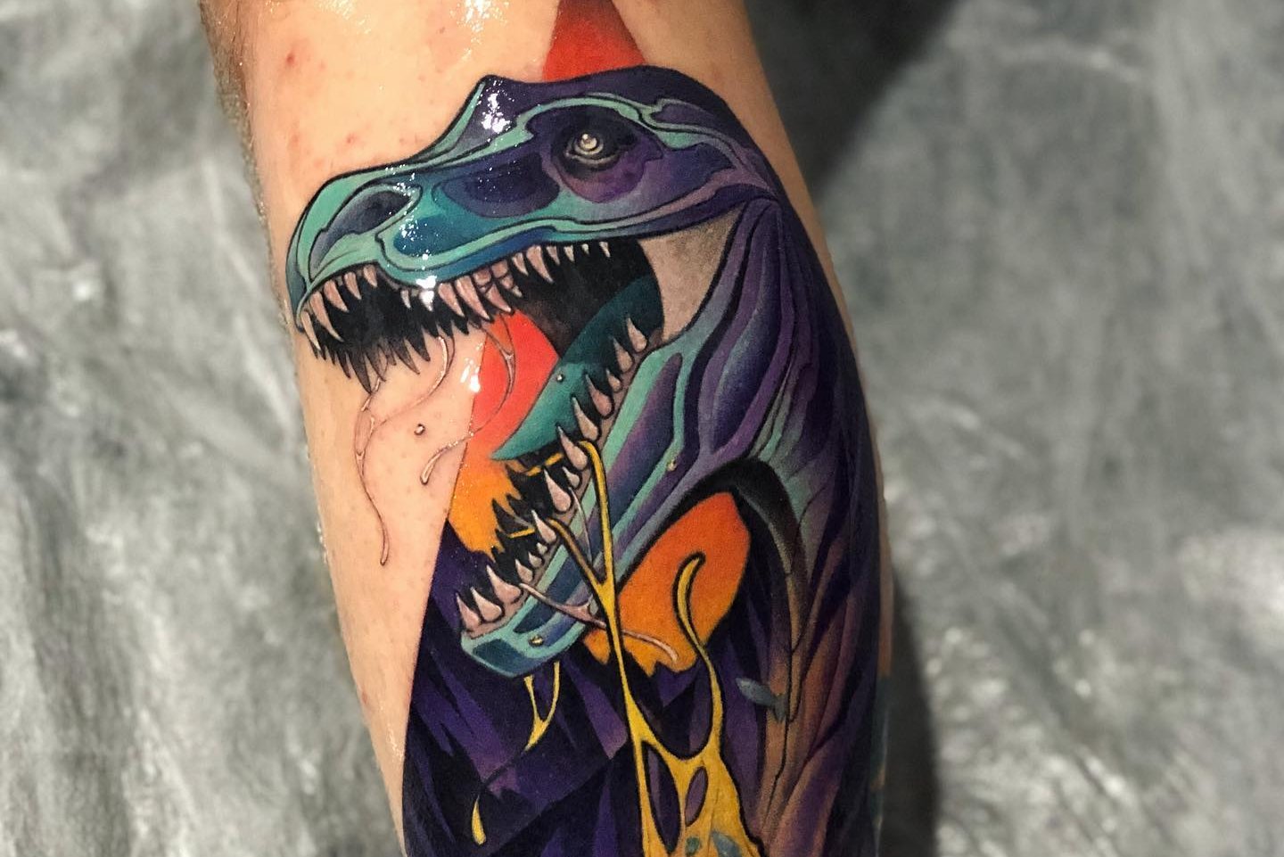 Tatuaż dinozaur