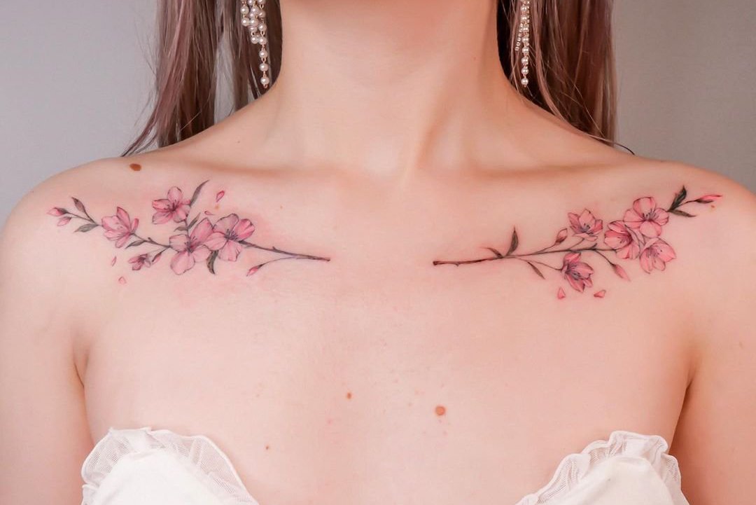 Tatuaż kwiat wiśni (sakura)