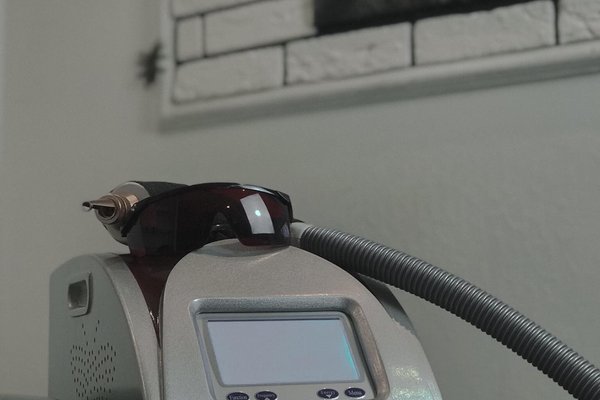 permanent makeup removal Wroclaw