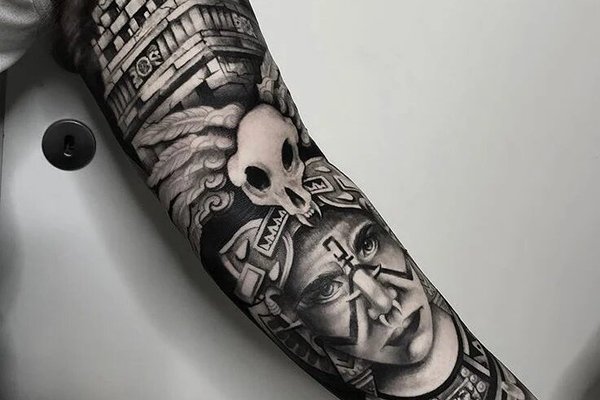Szkice tatuażu maya