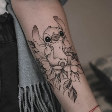 tatuaż Stitch znaczenie wzór