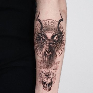 Tatuaż ze znakiem zodiaku Koziorożec