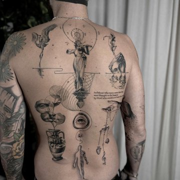 Męskie tatuaże na plecach
