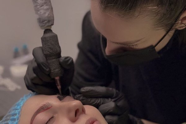 Szkolenie z makijażu permanentnego w Krakowie