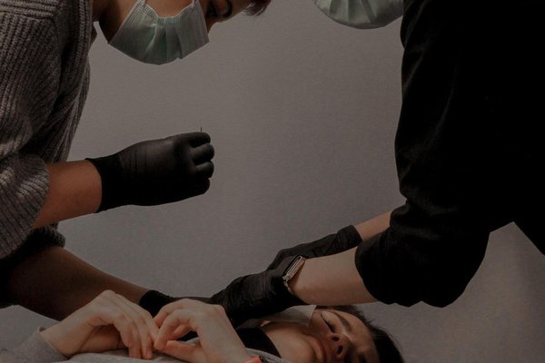 Piercing Training in Poland