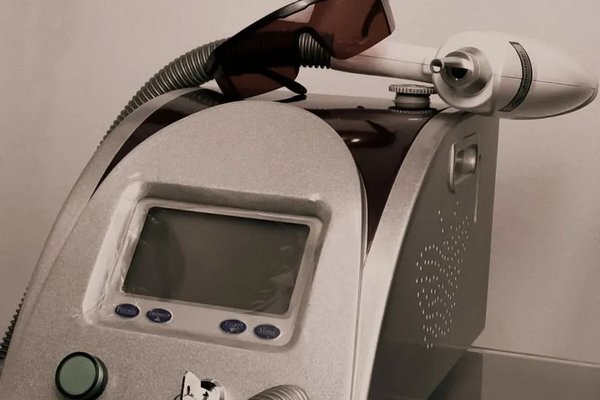 Laser permanent makeup removal in Katowice