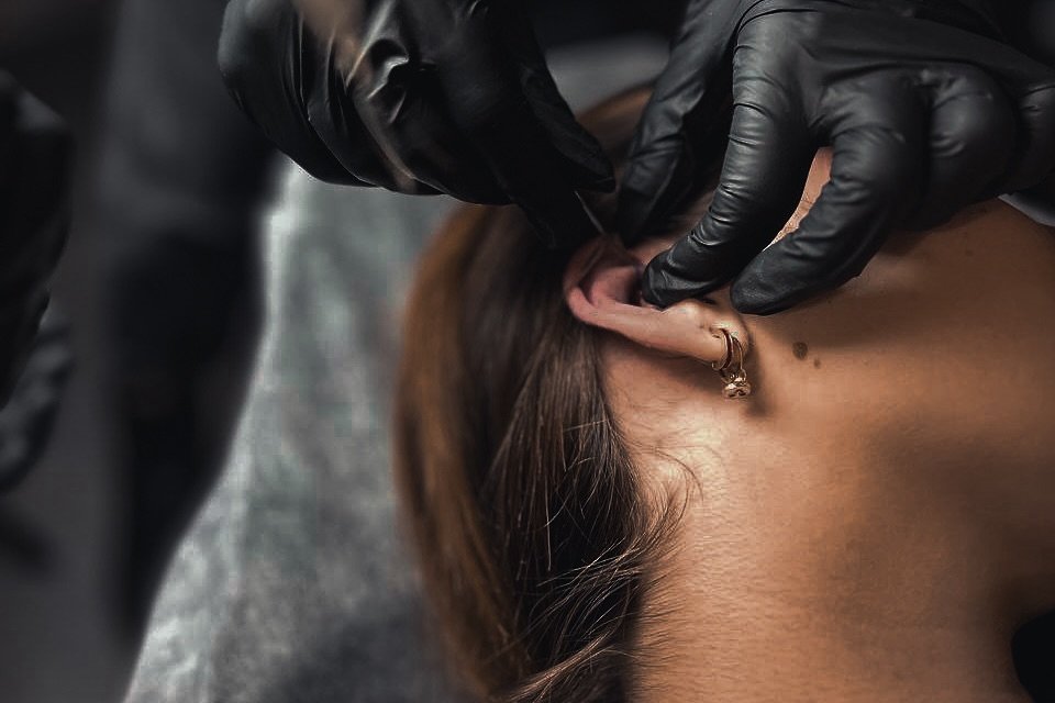 piercing in Szczecin