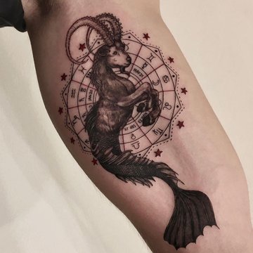 Tatuaż ze znakiem zodiaku Koziorożec