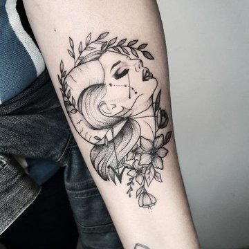 Tatuaż ze znakiem zodiaku Baran