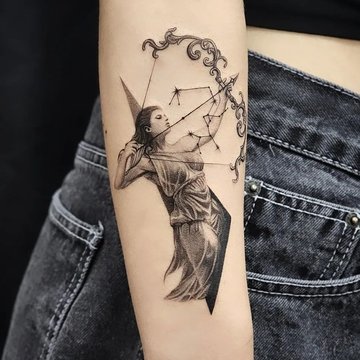Tatuaż ze znakiem zodiaku Strzelec