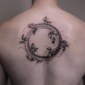 Uroboros Tatuaż