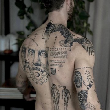 Męskie tatuaże na plecach