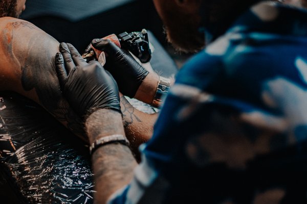 Jak wybrać studio tatuażu