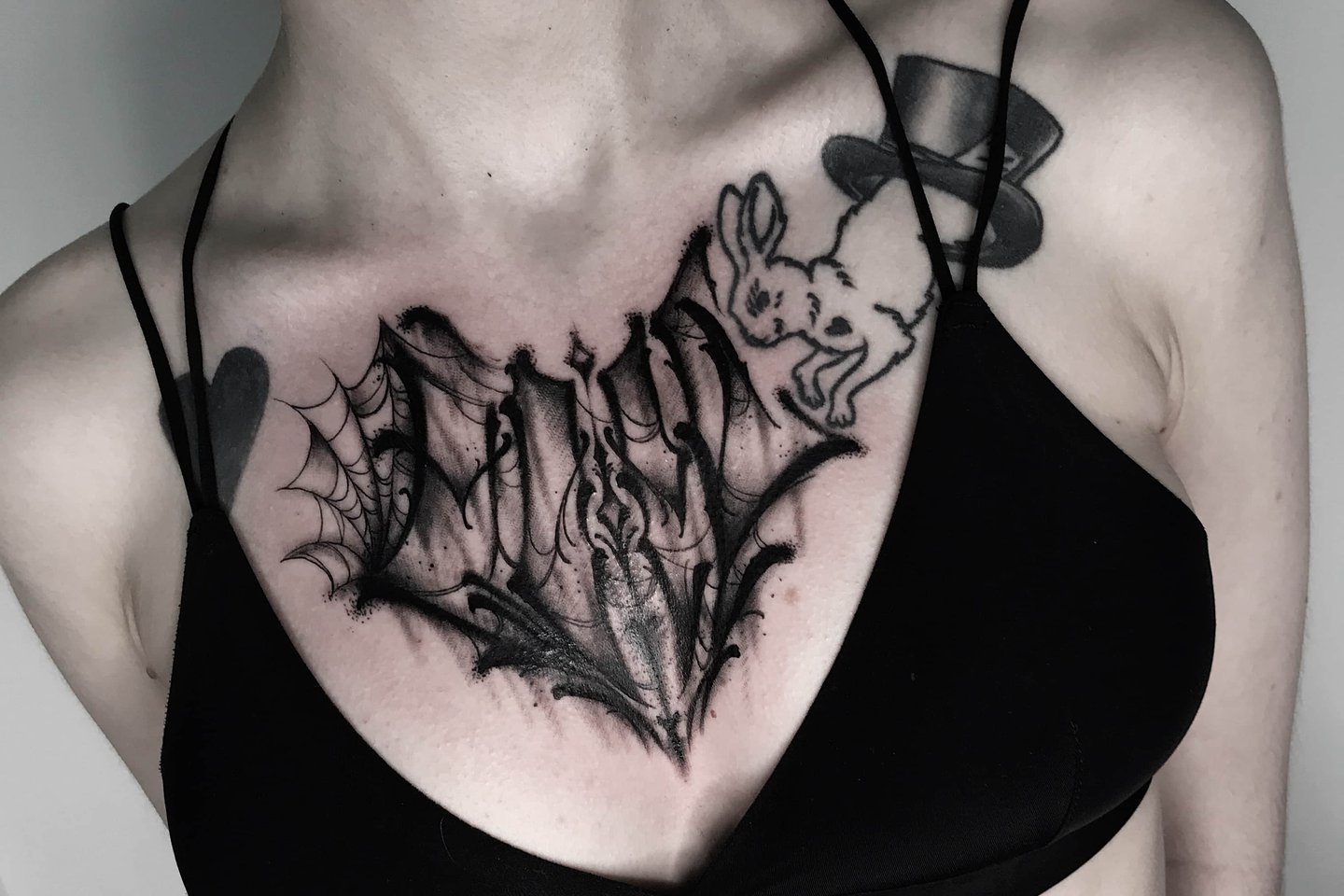 Szkicy tatuażu "Lettering"