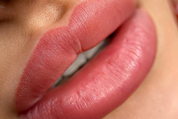 Permanent Makeup in Krakow