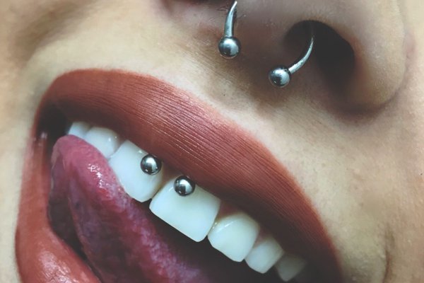 Piercing smiley