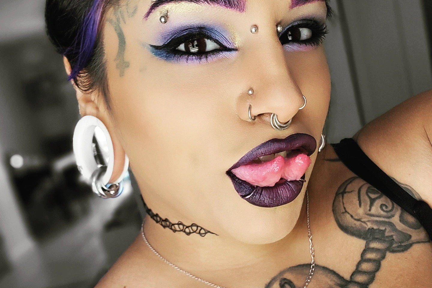 Tongue splitting