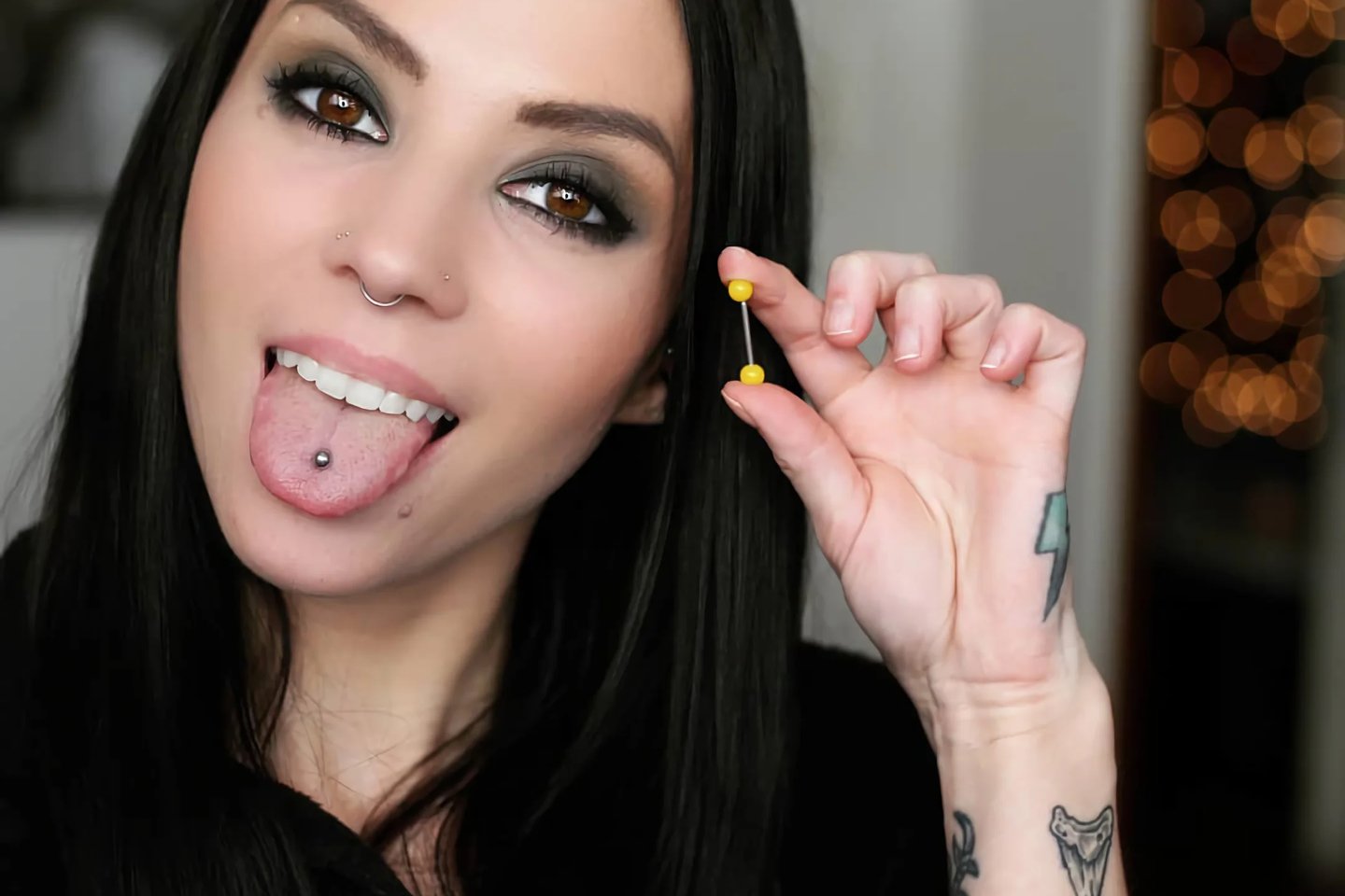 Piercing języka
