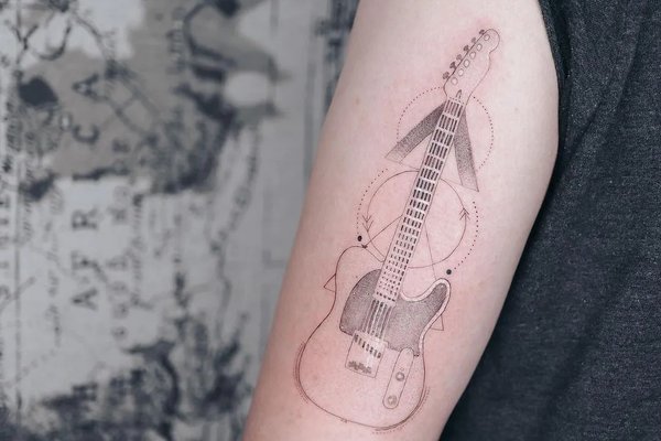 Tatuaż gitara