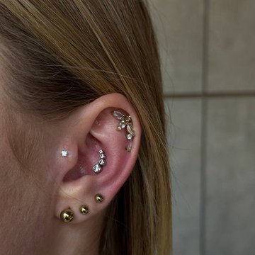 Profesjonalny piercing ucha – VEAN TATTOO Białystok