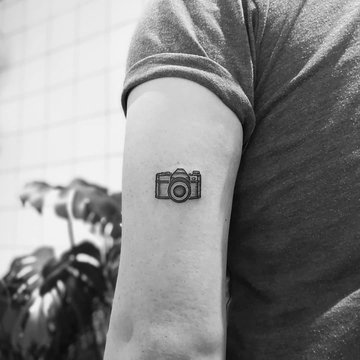 Szkice tatuażu „aparat fotograficzny”