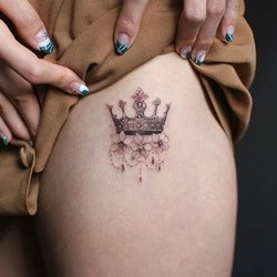 Symbol Siły - Tatuaż Damski