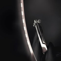 Jak wybrać biżuterię do piercingu