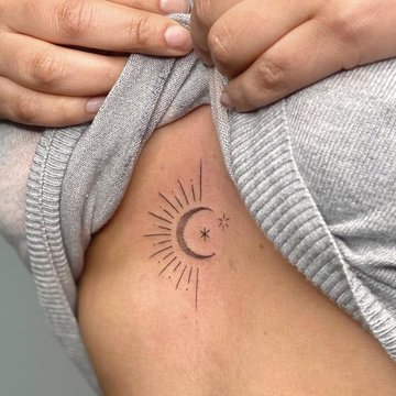 Tatuaże słońce i księżyc