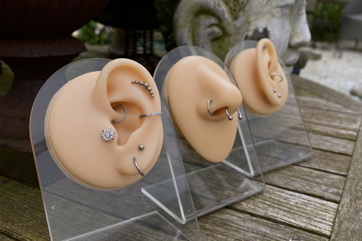 biżuteria do conch piercingu