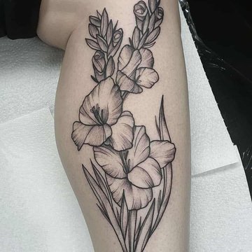 Tatuaż gladiola (mieczyk)