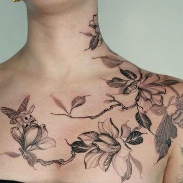 Kompozycja kilku magnolii w tatuażu