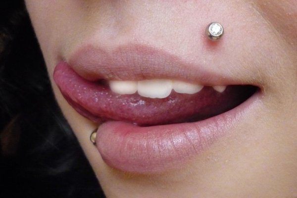 Piercing monroe