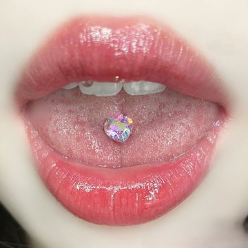 venom piercing