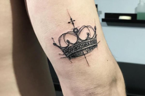 tatuaż korona