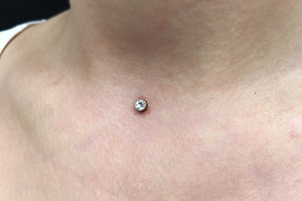 Piercing microdermal