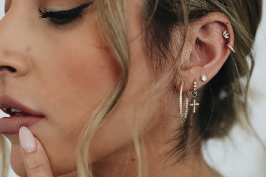 Piercing helix