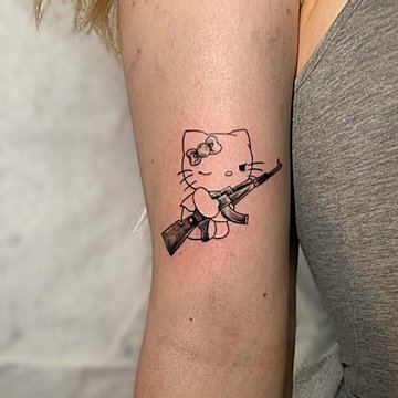 Hello Kitty tatuaż dla kobiet