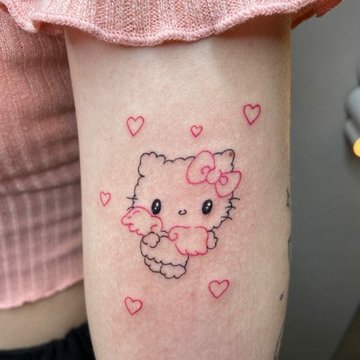 tatuaż Hello Kitty i serduszka