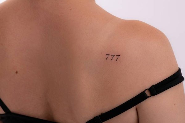 Tatuaż 777