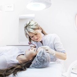 Koszt makijażu permanentnego