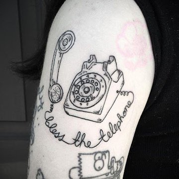 tatuaż telefon