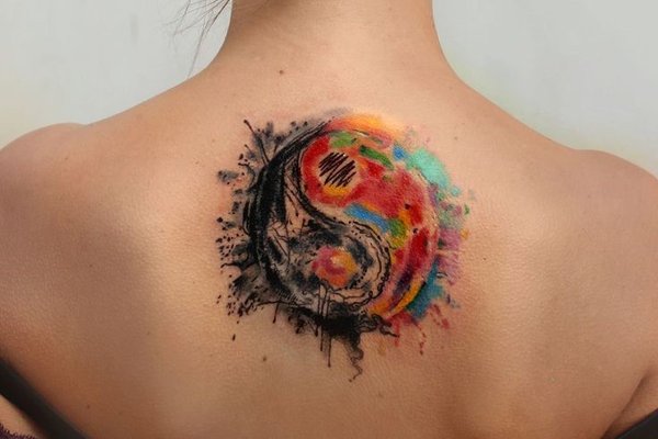 Kolorowy yin-yang z detalami